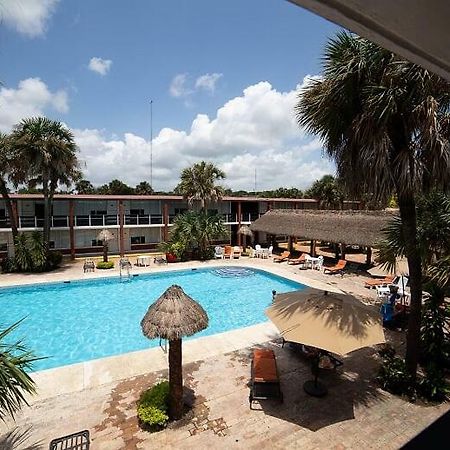 Hotel Plaza Palmas Тукспан Экстерьер фото